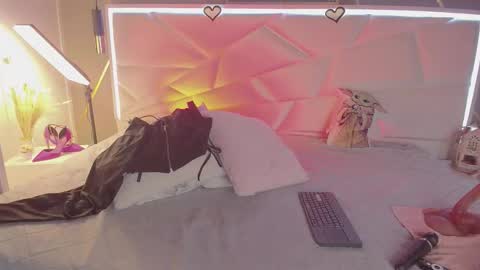 IVY online show from 10/17/25, 08:11