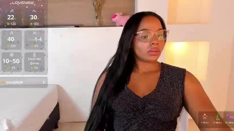 i v y  b l i s s online show from 01/13/25, 03:26