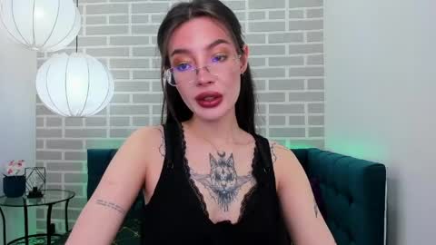 Snapshot of ivydainty chatting on 05/27/26, 01:57 Ivy online show from 05/27/26, 01:57