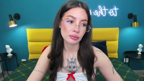 Snapshot of ivydainty chatting on 06/07/26, 01:21 Ivy online show from 06/07/26, 01:21
