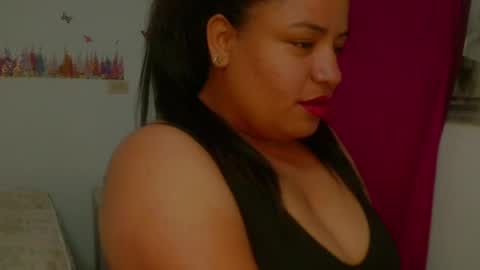 Snapshot of ivydesouzaa chatting on 04/17/26, 03:09 ivydesouza online show from 04/17/26, 03:09