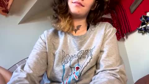 IVY DEVILL online show from 06/03/26, 02:55
