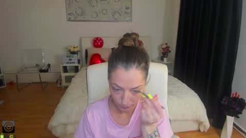 IvyFox online show from 02/24/25, 04:58