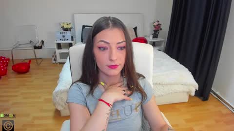 IvyFox online show from 03/08/25, 11:48