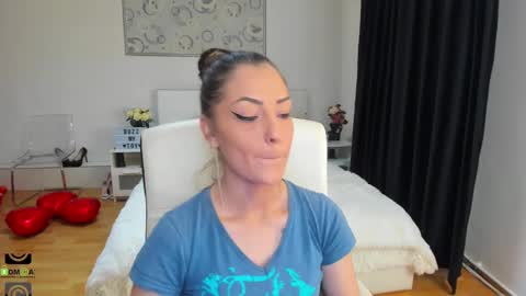 IvyFox online show from 03/11/25, 10:29