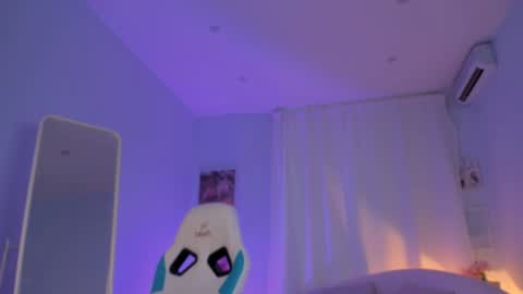 IVY - Follow me 3 online show from 02/07/25, 06:56