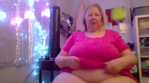 ivyjane3522 online show from 06/11/26, 01:16