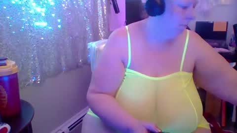 ivyjane3522 online show from 07/04/26, 03:02