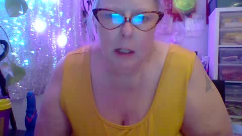 ivyjane3522 online show from 07/14/26, 02:05