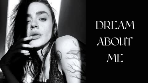 Snapshot of ivyjonson chatting on 12/18/24, 01:45 Miss Ivy online show from 12/18/24, 01:45