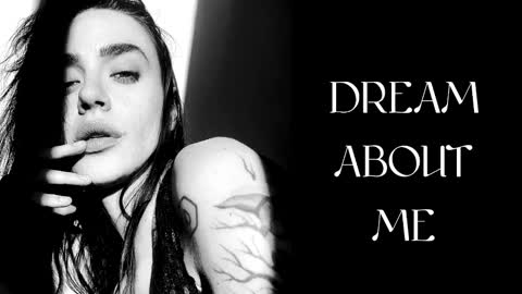 Snapshot of ivyjonson chatting on 12/28/24, 04:52 Miss Ivy online show from 12/28/24, 04:52