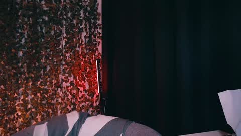 Snapshot of ivyjonson chatting on 01/19/25, 10:28 Miss Ivy online show from 01/19/25, 10:28