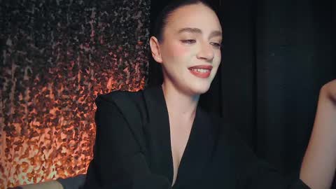 Snapshot of ivyjonson chatting on 03/01/25, 10:42 Miss Ivy online show from 03/01/25, 10:42