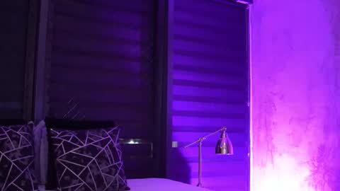 IvyRowa online show from 09/29/25, 06:02