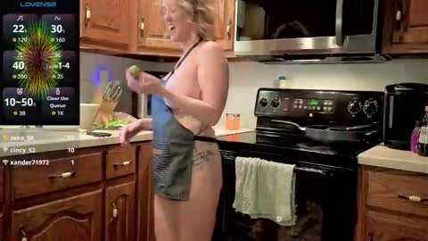 Ivy Nyxx online show from 11/17/25, 07:41