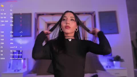 Ivy Pierce  online show from 01/18/25, 11:54