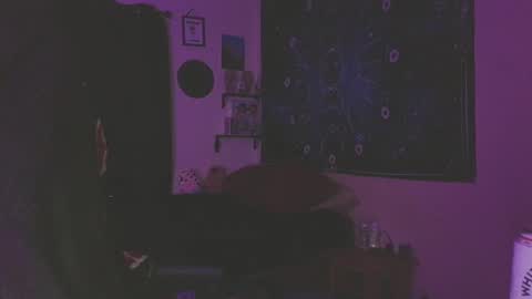 Amiee online show from 09/13/25, 12:43