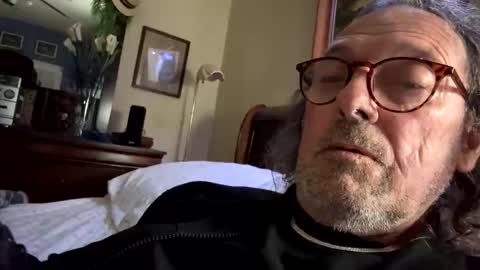 Snapshot of iwatcheral1 chatting on 11/28/25, 11:35 Brian online show from 11/28/25, 11:35