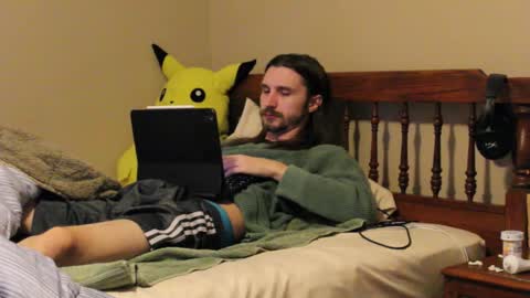 Snapshot of iwhitesmurf chatting on 12/19/25, 02:51 iwhitesmurf online show from 12/19/25, 02:51