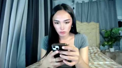 iwillcum4u_ online show from 05/15/26, 02:13