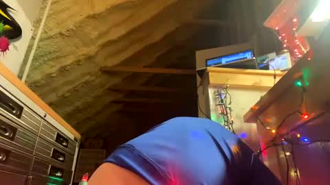 Snapshot of iwinnner chatting on 12/23/24, 03:18 That Guy online show from 12/23/24, 03:18