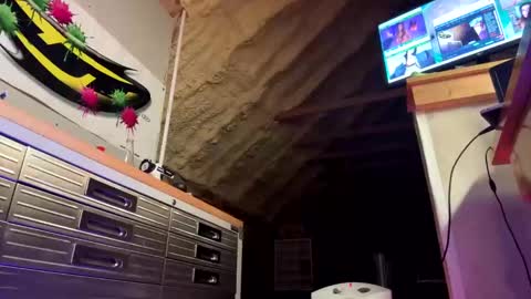 Snapshot of iwinnner chatting on 11/02/25, 04:59 That Guy online show from 11/02/25, 04:59