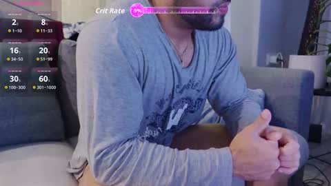 Snapshot of izaak_lover chatting on 09/17/25, 11:39 Izaak online show from 09/17/25, 11:39