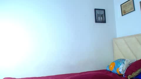 Snapshot of izaak_taylor7 chatting on 11/25/25, 03:39 izaack online show from 11/25/25, 03:39