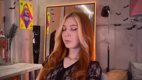 Snapshot of izi_fox chatting on 02/09/25, 03:01 izi online show from 02/09/25, 03:01