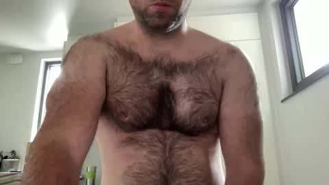 Izylduur online show from 05/11/26, 09:59