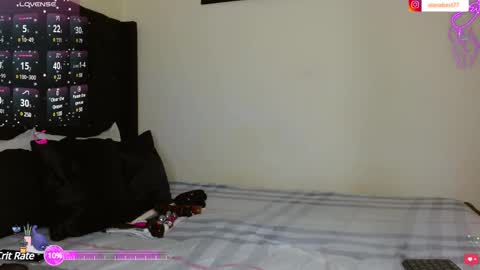 Izzabel Valentine online show from 12/17/24, 07:26