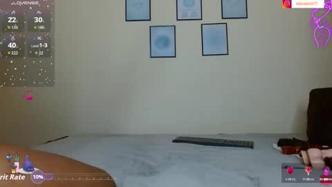 Snapshot of izzabelvalentine chatting on 09/26/25, 06:17 Izzabel Valentine online show from 09/26/25, 06:17