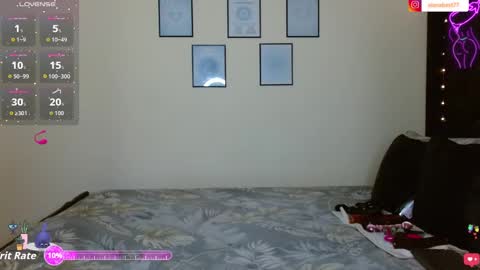 Snapshot of izzabelvalentine chatting on 10/08/25, 05:05 Izzabel Valentine online show from 10/08/25, 05:05