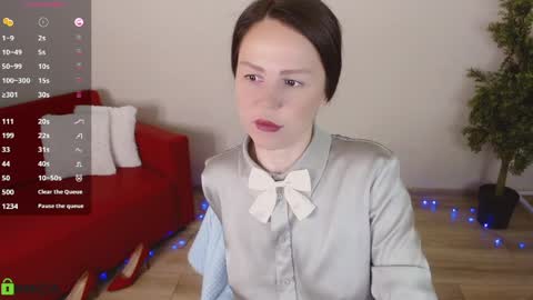 Snapshot of izzy_cam chatting on 04/04/26, 04:55 Queen of nylon Victoria online show from 04/04/26, 04:55