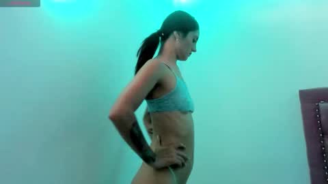 Izzy online show from 10/19/25, 03:45