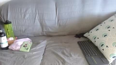 izzy_rains online show from 07/20/26, 10:39