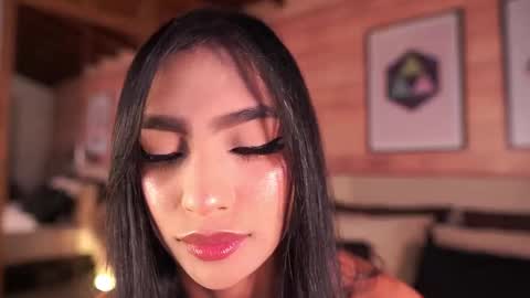 Snapshot of izzywild1 chatting on 11/28/25, 10:18 izzywild1 online show from 11/28/25, 10:18