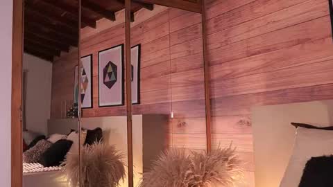 Snapshot of izzywild1 chatting on 11/29/25, 11:13 izzywild1 online show from 11/29/25, 11:13