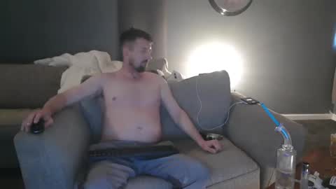 Snapshot of j281133 chatting on 09/29/25, 07:02 Big 8 online show from 09/29/25, 07:02