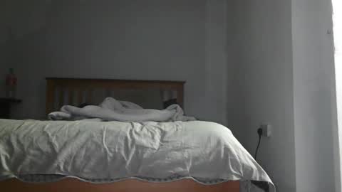 Snapshot of j281133 chatting on 09/29/25, 07:08 Big 8 online show from 09/29/25, 07:08