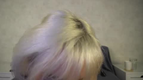 Snapshot of j3nnifers chatting on 09/17/25, 06:04 Anna online show from 09/17/25, 06:04