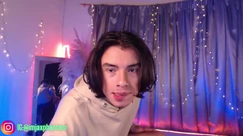 Snapshot of j_a_x_x_x_o_n chatting on 09/10/25, 09:53 Hey im Jaxxxon check my info online show from 09/10/25, 09:53