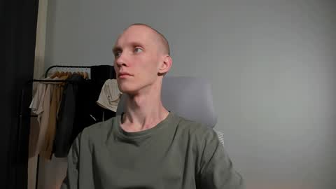 Danny online show from 12/26/24, 02:01