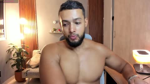 Calix  Independient model Insta and twt Calixsnake online show from 05/15/26, 01:12