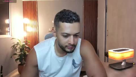 Calix  Independient model Insta and twt Calixsnake online show from 06/17/26, 11:49