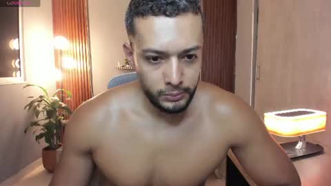 Calix  Independient model Insta and twt Calixsnake online show from 06/22/26, 11:46