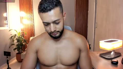 Calix  Independient model Insta and twt Calixsnake online show from 07/09/26, 09:08