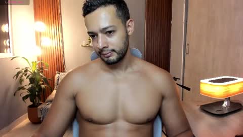Calix  Independient model Insta and twt Calixsnake online show from 07/30/26, 01:48