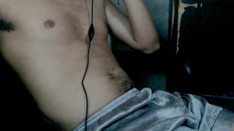 Snapshot of j_castello chatting on 02/10/25, 12:41 J online show from 02/10/25, 12:41