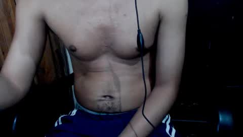 Snapshot of j_castello chatting on 03/04/25, 01:12 J online show from 03/04/25, 01:12